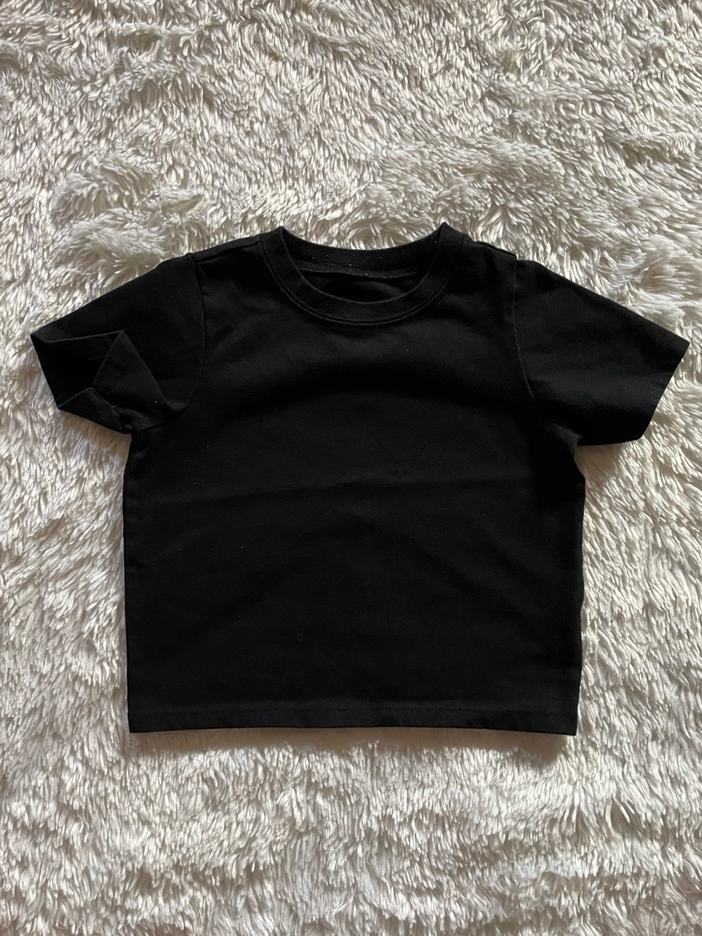 black tee - Picture 1 of 3